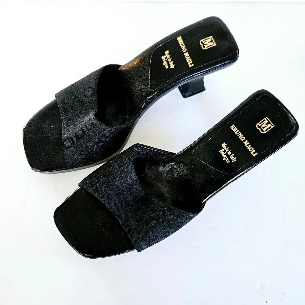 Vintage Bruno Magli Y2K Square Toe Black Monogram Logo Open Toe Sandal Mule 8